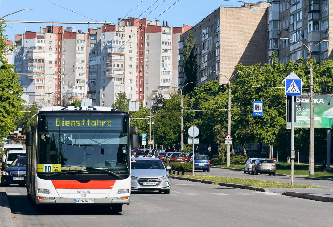 До Дня Європи: як європейські країни та міста-побратими допомагають Чернігову
