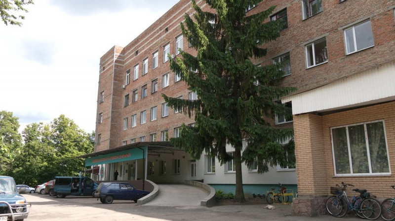 Жінка з Чернігівщини на 37-му тижні вагітності вдома народила мертву дитину. У тому, що сталося, звинувачує гінекологиню