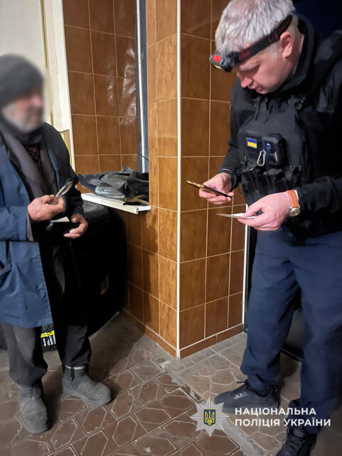 Із прикордоння Чернігівщини евакуювали подружжя стареньких (Відео, Фото)