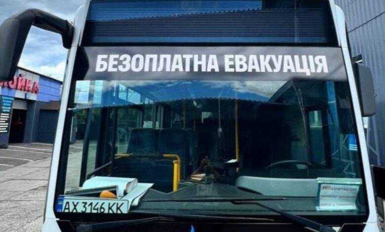 Із прикордоння Чернігівщини евакуювали подружжя стареньких (Відео, Фото)