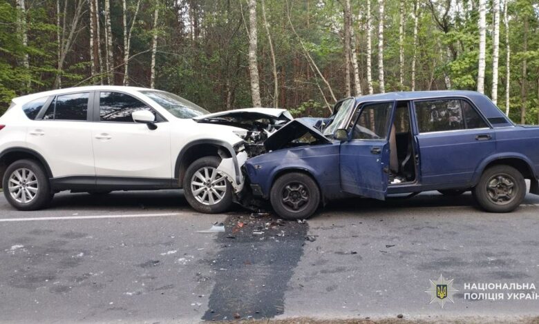 На Чернігівщині нетверезий водій скоїв ДТП: четверо людей постраждали
