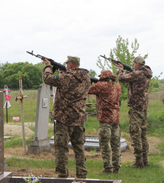 На Чернігівщині попрощалися із захисником