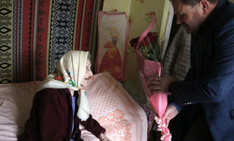 Пройшла крізь війну, втрати та тяжку працю: жителька Чернігівщини відзначає 100-річний ювілей