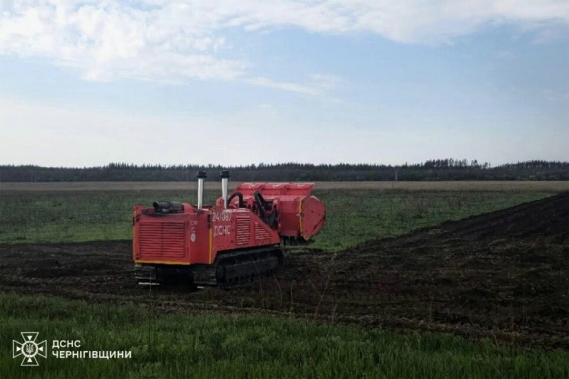 Сапери Чернігівщини розміновують деокуповані території Харківщини (Фото)