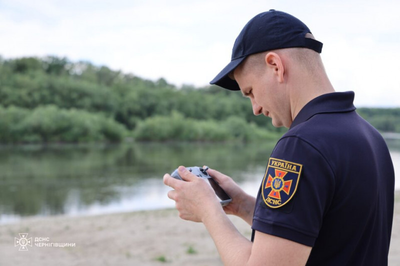 Тривожна статистика: за останні чотири дні на водоймах Чернігівщини потонуло четверо людей (Фото, Відео)