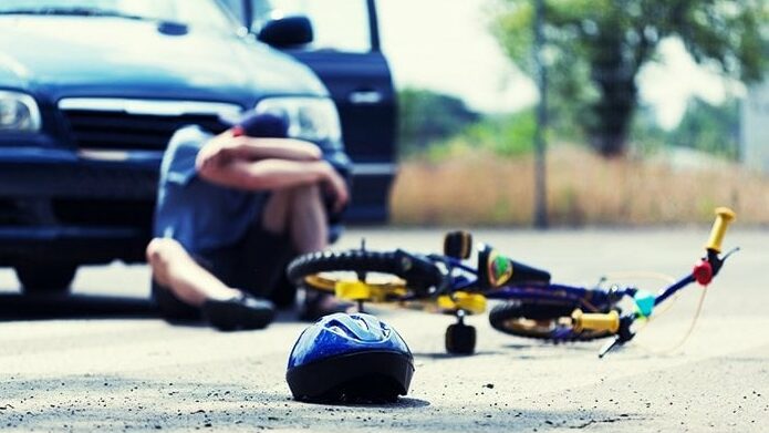У Чернігові автівка збила 9-річну дитину на велосипеді