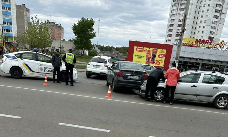 У Чернігові на Масанах сталася ДТП (Фотофакт)