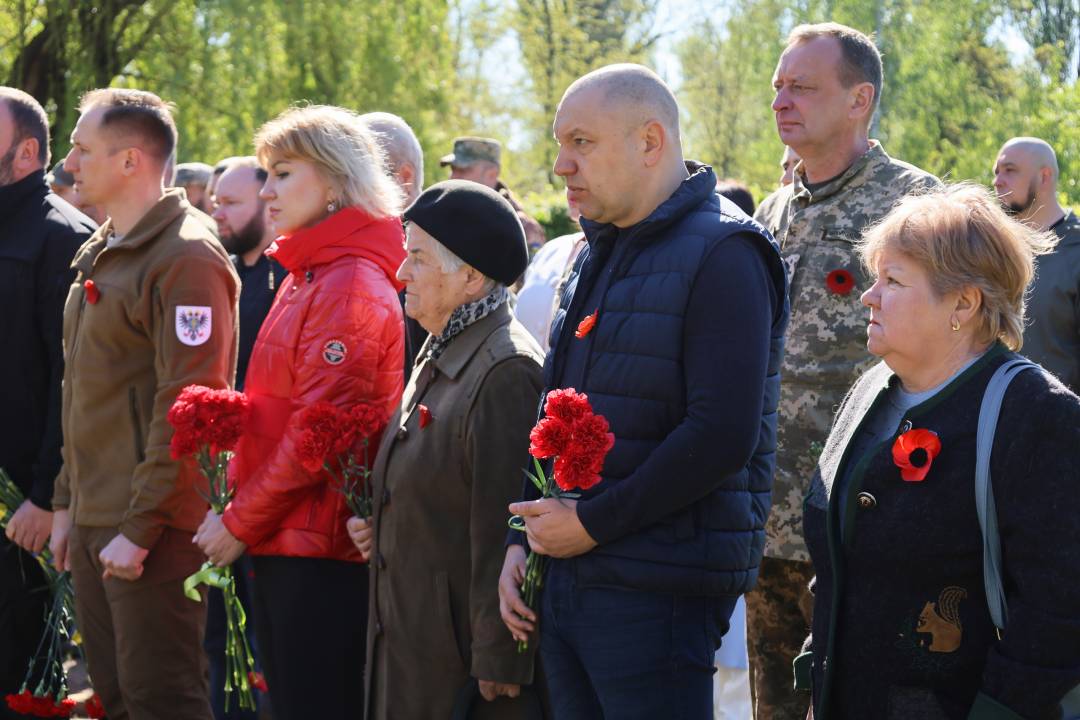 У Чернігові вшанували пам’ять загиблих у Другій світовій війні