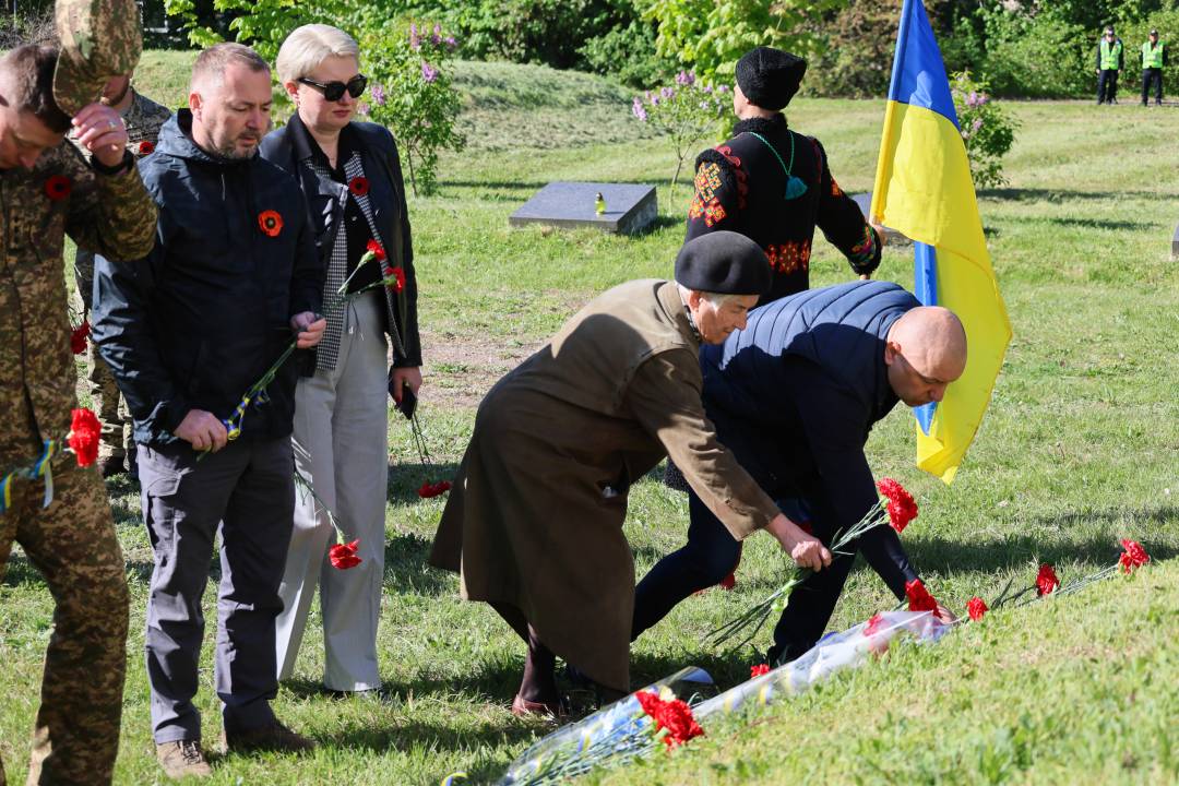 У Чернігові вшанували пам’ять загиблих у Другій світовій війні