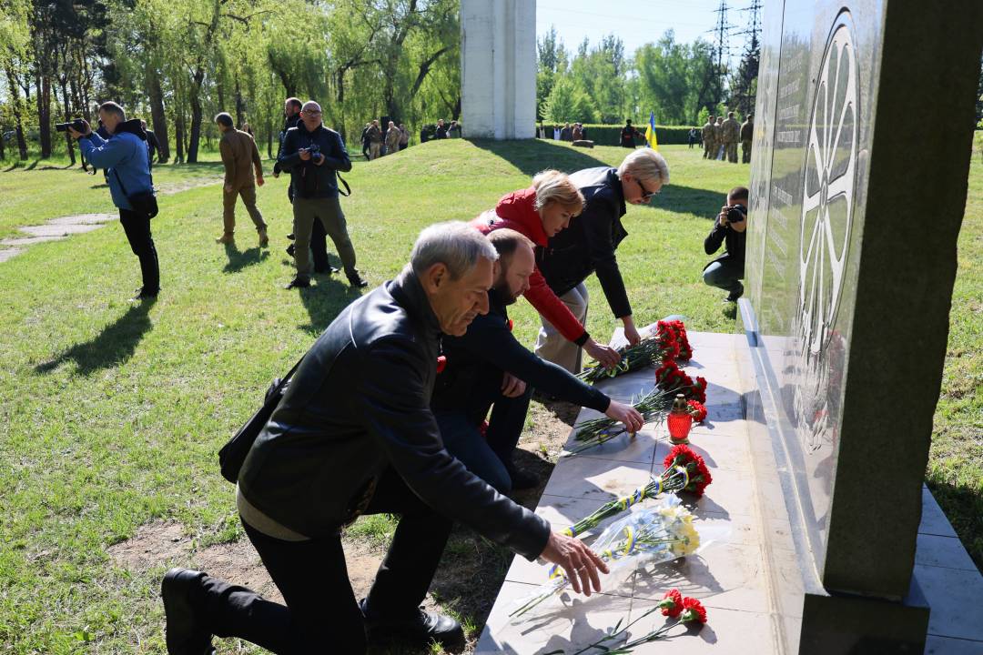 У Чернігові вшанували пам’ять загиблих у Другій світовій війні