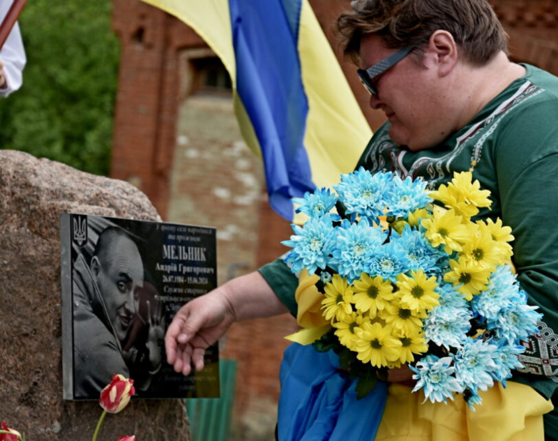 У громаді на Чернігівщині встановили меморіальні дошки двом полеглим воїнам (Фото)
