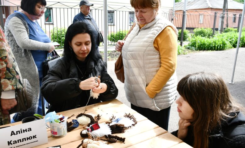 У Ніжині відбулися майстер-класи від майстрів Обласного центру народної творчості (Фото)