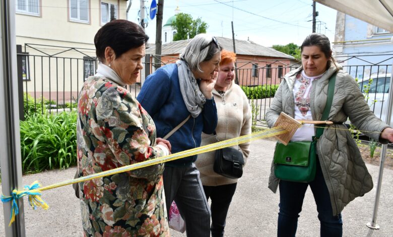У Ніжині відбулися майстер-класи від майстрів Обласного центру народної творчості (Фото)
