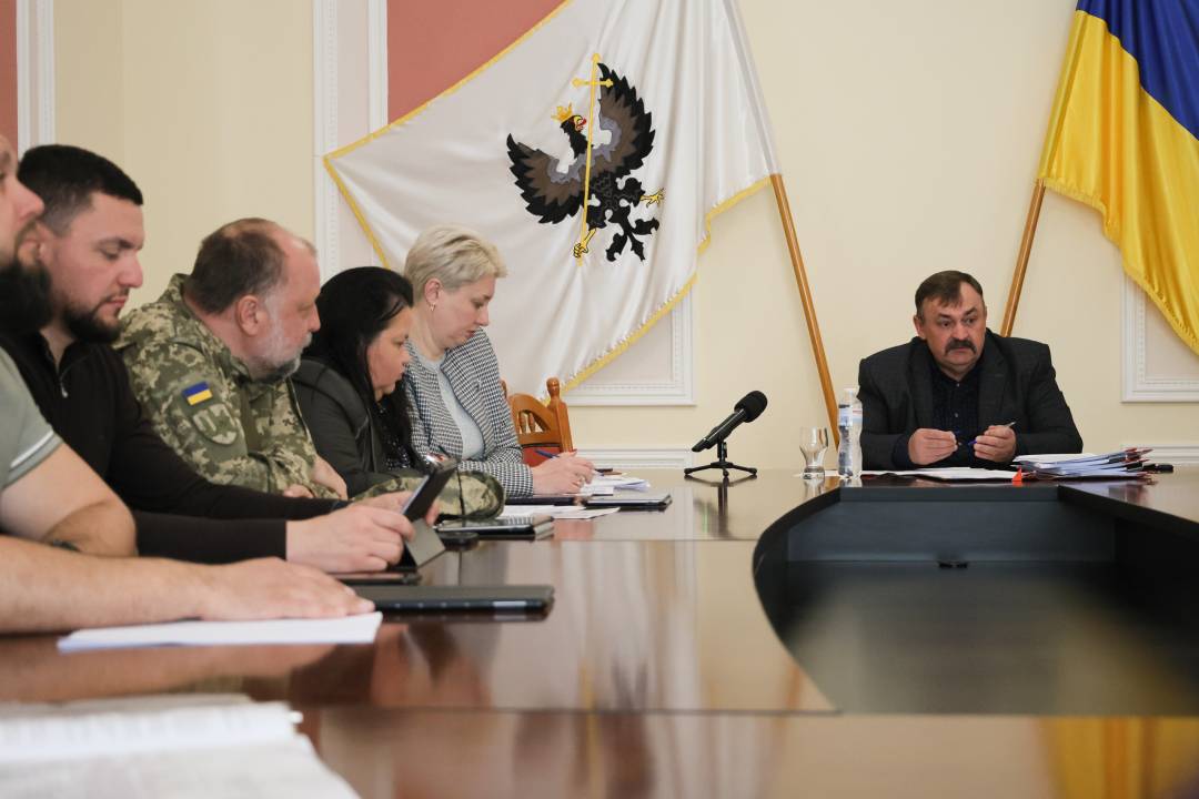 Виконком погодив виплати для 27 чернігівців, чиї квартири постраждали від ударів безпілотників