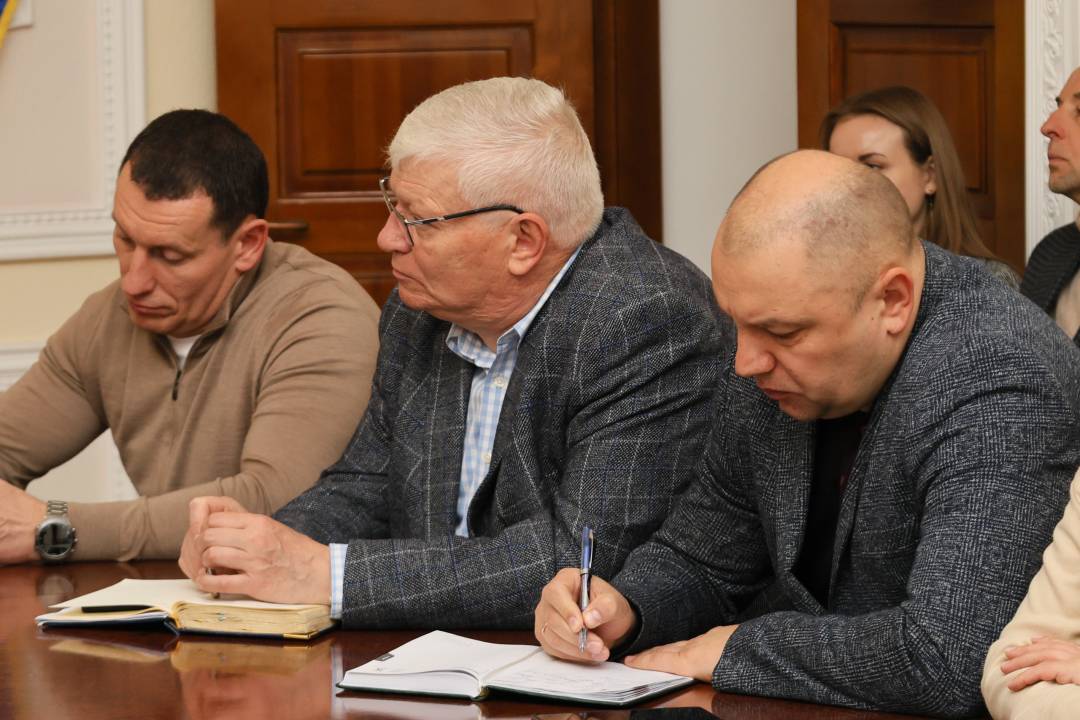 Загальноміська нарада: обговорено важливі питання для Чернігова