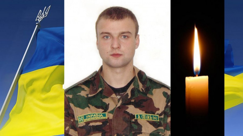 На Чернігівщині попрощалися з двома захисниками: Олегом Бурковським та Дмитром Підлісним