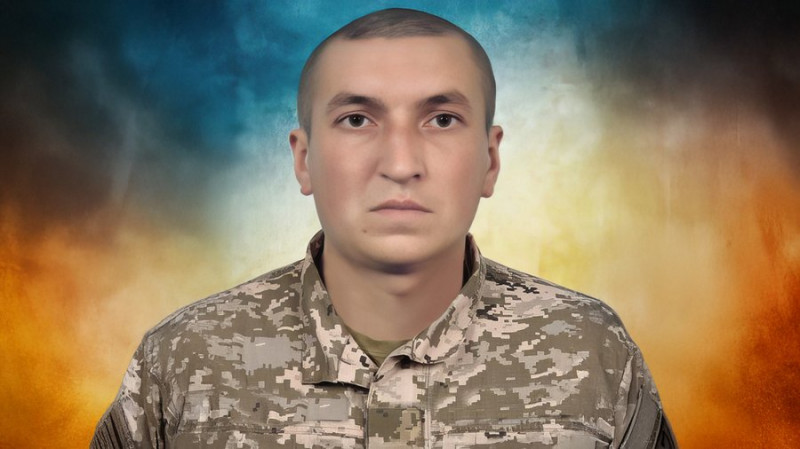 На Чернігівщині попрощалися з двома військовими ЗСУ: Сергієм Потапенком та Сергієм Гребеневичем