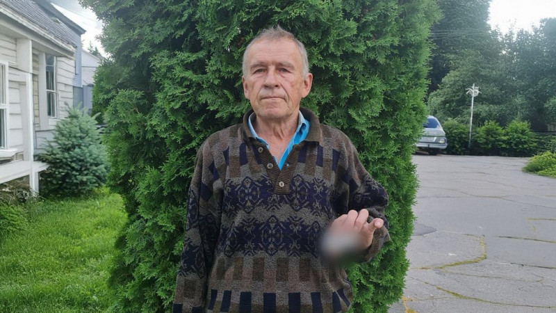 На Чернігівщині чоловік отримав перший паспорт громадянина України у 66 років