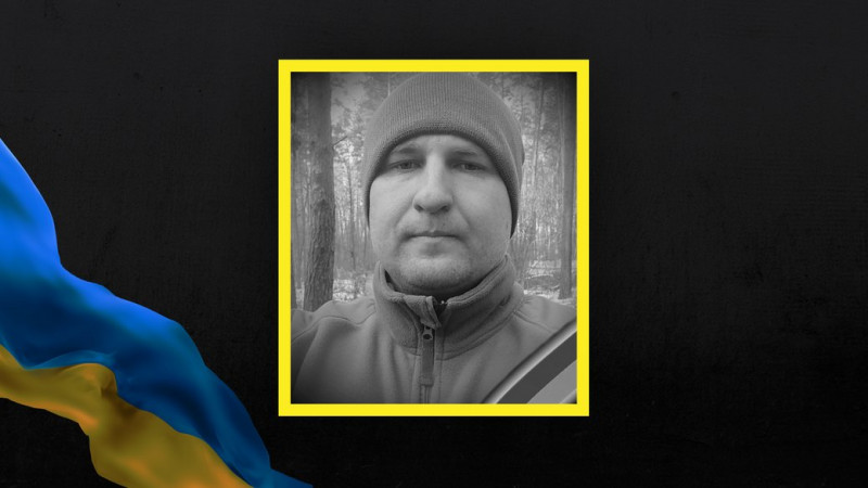 На Чернігівщині попрощалися з двома захисниками: Григорієм Зленком та Владиславом Савченком, які загинули на фронті