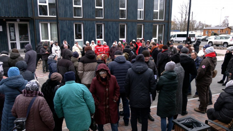 У Чернігові погодили заселення людей до 10 модульних будинків на вулиці Володимира Дрозда