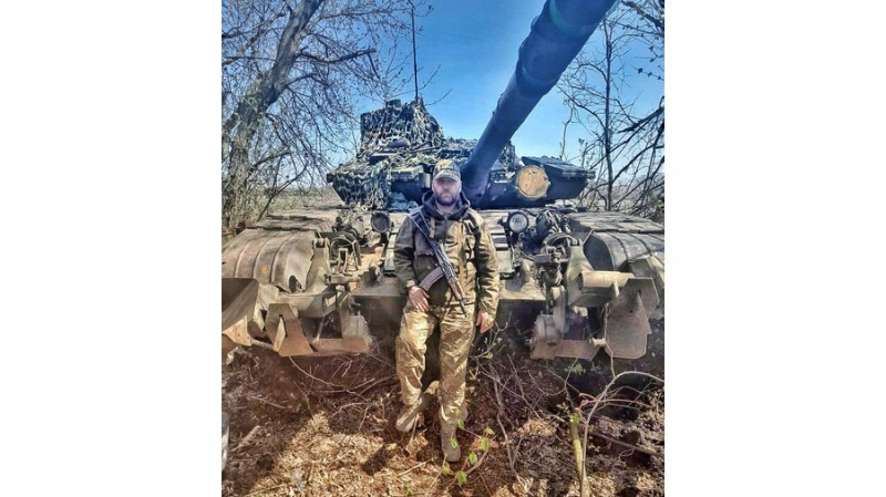 На Чернігівщині попрощалися з двома захисниками: Олегом Бурковським та Дмитром Підлісним