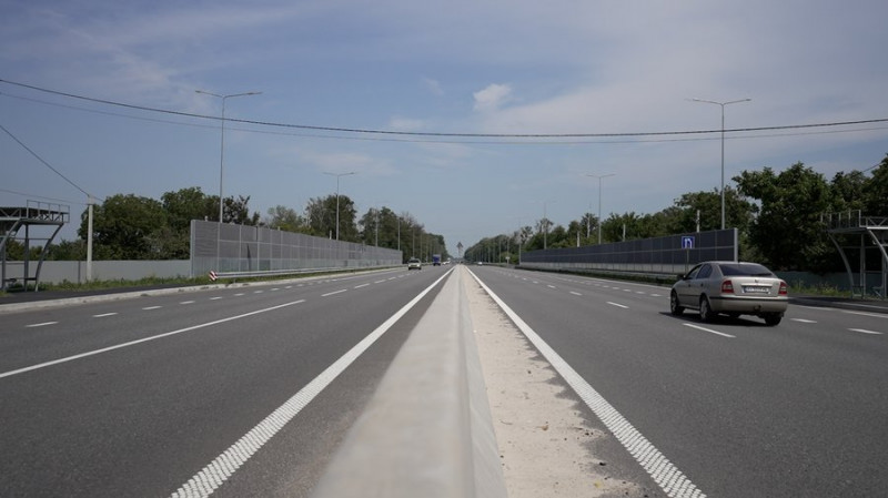 "Тяг її під колесами до кінця села": чому водію, який на смерть збив жінку на трасі "Київ-Чернігів", не вручили підозру