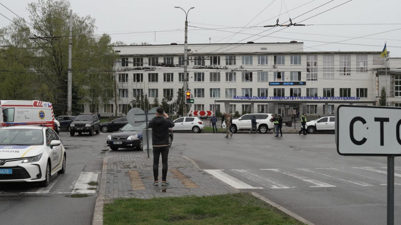Ремонт покрівлі одного із корпусів "Чернігівської політехніки", яка була пошкоджена РФ, планують провести за 9,2 млн грн