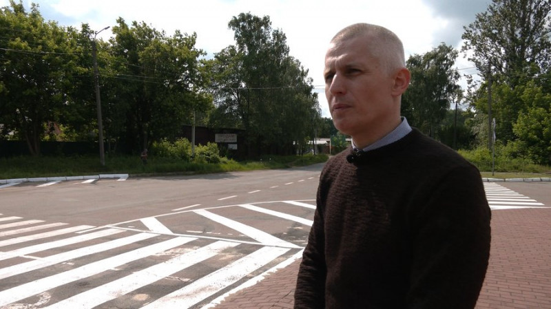 У Чернігові ветеран хоче оскаржити постанову патрульних та вимагає стягнути 1 млн грн моральної шкоди