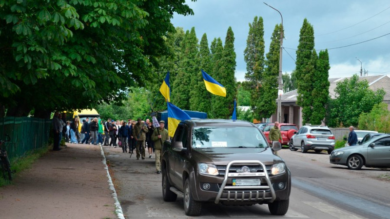 На Чернігівщині попрощалися з трьома захисниками України — Сергієм Ільїним, Максимом Бондаренком та Олександром Гулаком
