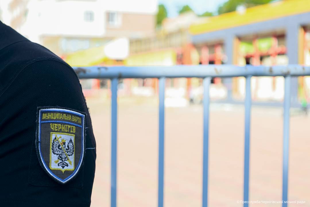 Комунальні служби Чернігова вже ліквідовують наслідки нічної атаки армії РФ