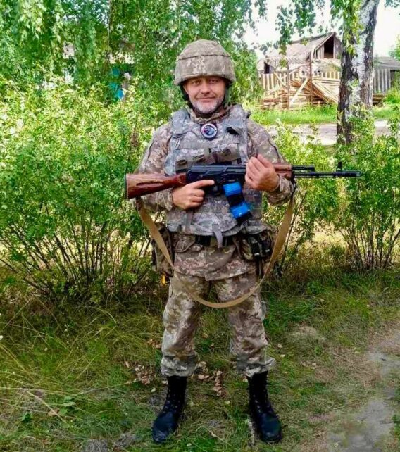 На Чернігівщині попрощалися із захисником, який вважався зниклим безвісти