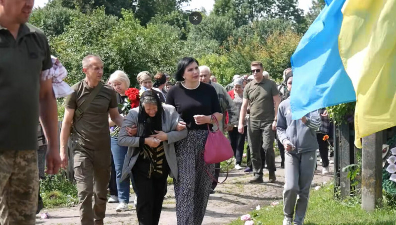 На Чернігівщині попрощалися із Захисником, тіло якого вдалося повернути під час обміну
