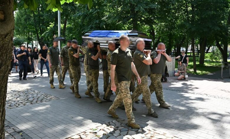 Ніжин провів в останню путь Героя