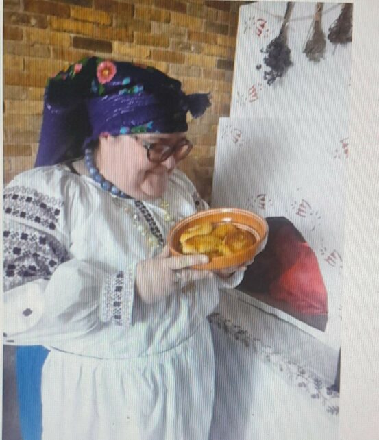 У селі на Чернігівщині жінки зберігають вишиванкову спадщину своїх бабусь (Фото)