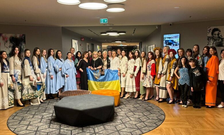 Училище з Чернігова представило свою колекцію одягу в Мілані