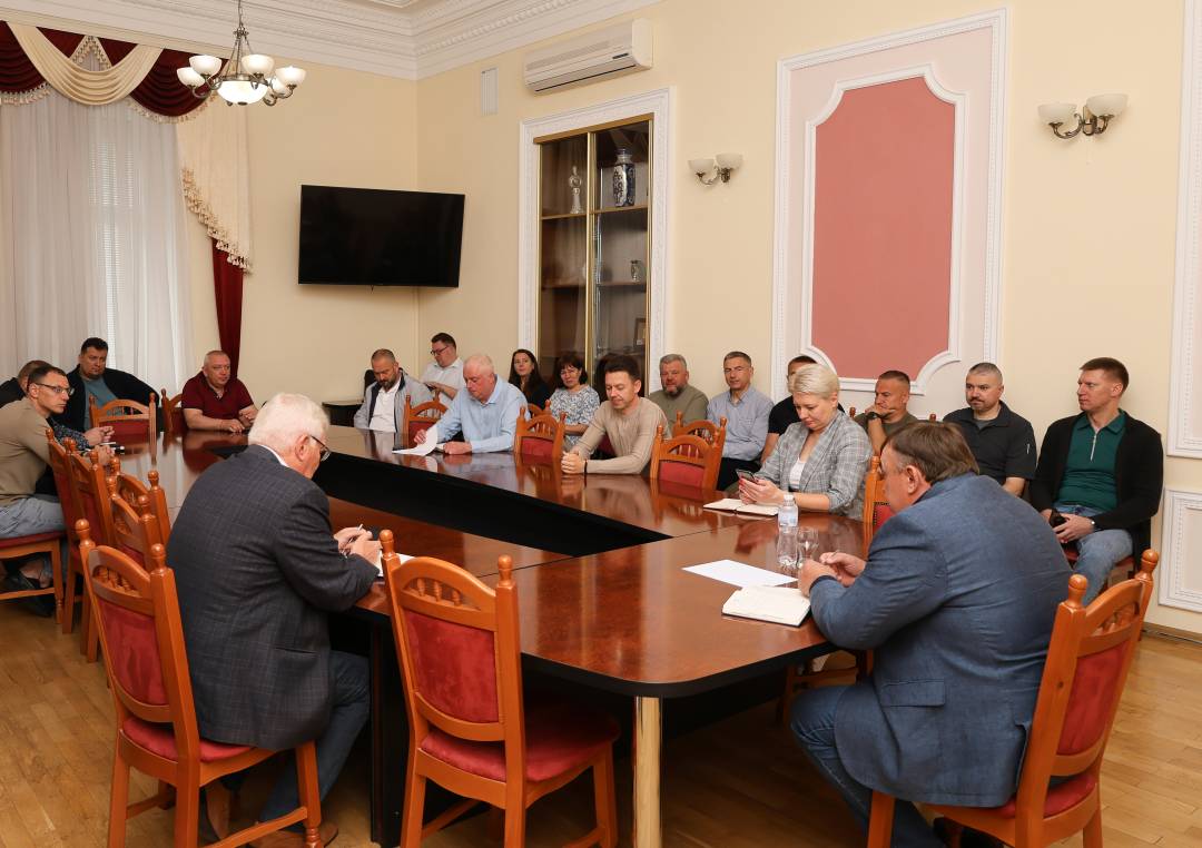 Відбулася загальноміська нарада з актуальних питань життєдіяльності Чернігова