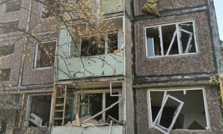 Внаслідок атаки рф на Чернігів пошкоджено житло та інфраструктуру (Фото)