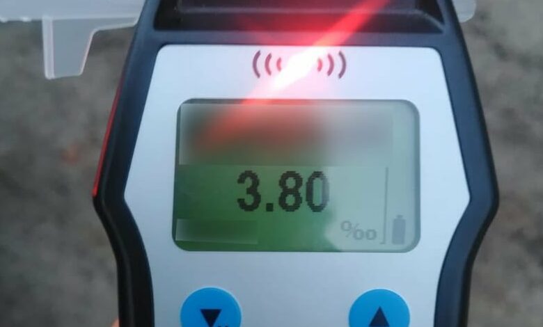 За перші два тижні літа в Чернігівському районі поліцейські виявили за кермом 42 нетверезих водія