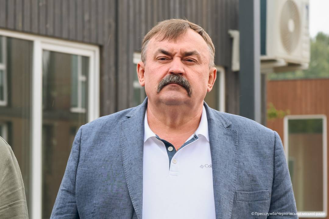 Завдяки допомозі Латвії родини, що втратили житло, отримали ключі від модульних будинків у Чернігові