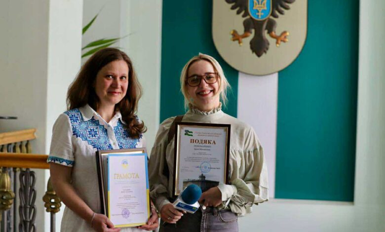 Журналісти «ЧЕЛАЙН» отримали професійні відзнаки з нагоди Дня журналіста (Фото)