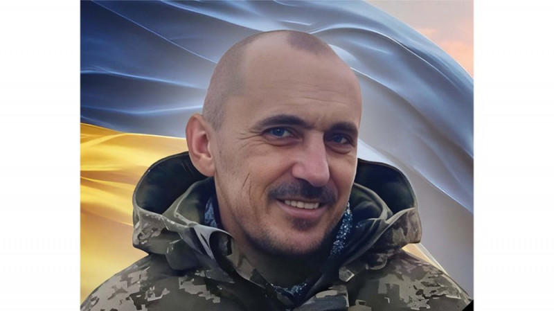 Двох загиблих захисників поховали на Чернігівщині — Сергія Подоляка та Олега Черниша