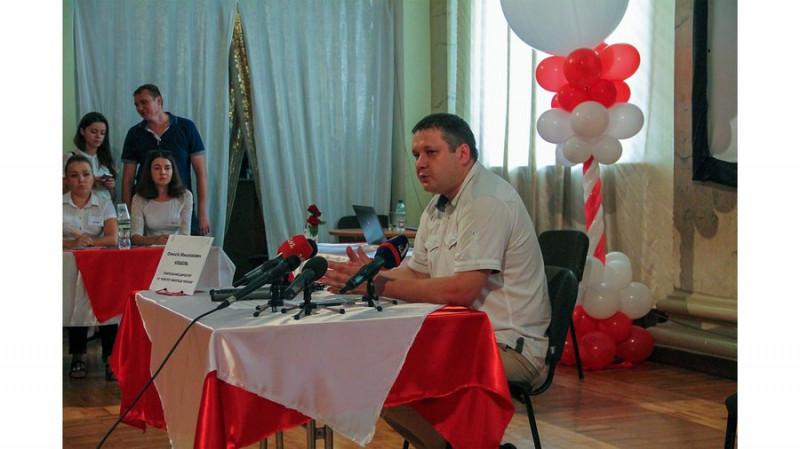 "Маршал Гречка", соцугоди Березенка, Toyota з грошима і зброєю: 10 річниця "найскандальніших виборів нардепа в Україні"