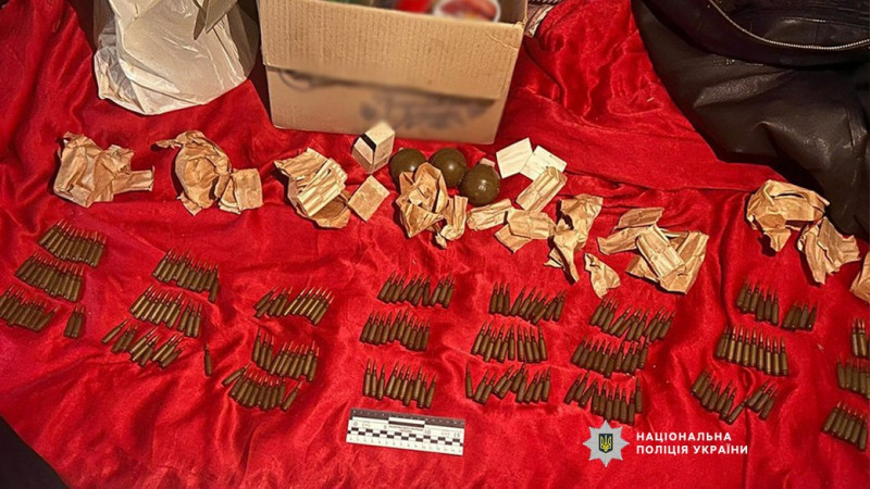 Жительку Ніжина засудили до 4 років позбавлення волі за продаж щонайменше 30 гранат
