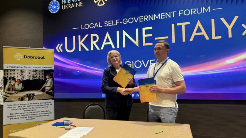 28 проєктів на 215 млн євро: що представляла Чернігівщина на полях URC 2025 в Італії та які меморандуми підписали
