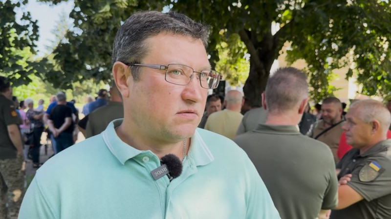 "Він горів за армію, це була його справа": у Прилуках поховали інструктора, якого застрелили на полігоні