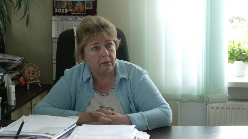 Директорка гімназії з Чернігівщини зізналася у причетності до справи щодо ухилення від мобілізації