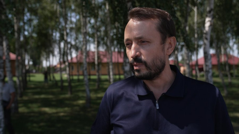 Героя України та аграрія з Чернігівщини Леоніда Яковишина поховали у мавзолеї, який він сам собі збудував за життя