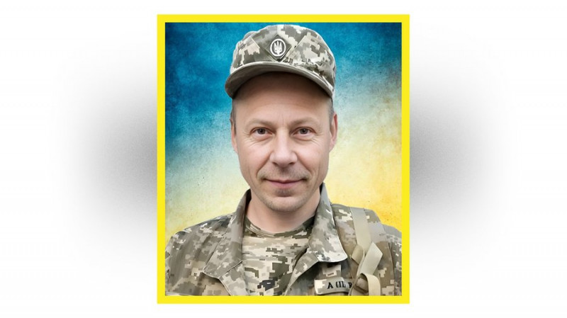 Двох захисників поховали на Чернігівщині — Олександра Шута та Анатолія Ямпольського