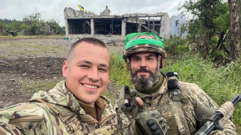 Кавалер ордена "За мужність" Артем Панчик: біля Ягідного ми воювали з генералом Ніколюком, він "задвухсотив" двох росіян