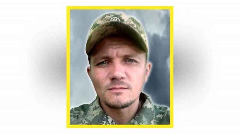 На Чернігівщині попрощались із захисниками Максимом Никитенком та Сергієм Козієм